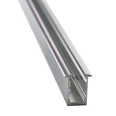 6063 T5 hanno anodizzato la D d'argento modellano i profili della scala della lega di alluminio di 5.8m
